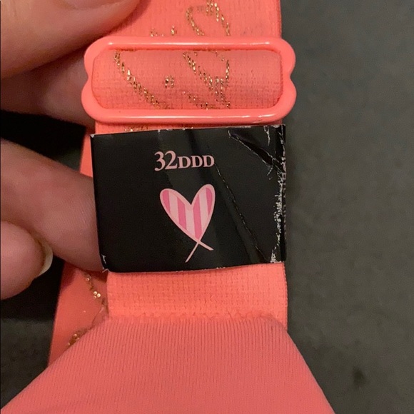 NWT - lightly lined wireless tshirt bra - Picture 2 of 4